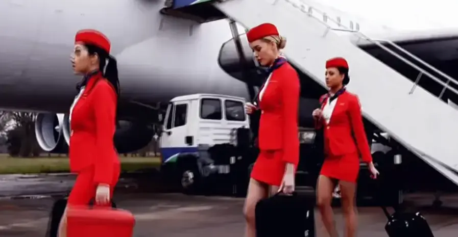 法国空姐2018多塞尔航空完整版电影全集-720P高清中字在线观看-免费获取机舱题材影片资源